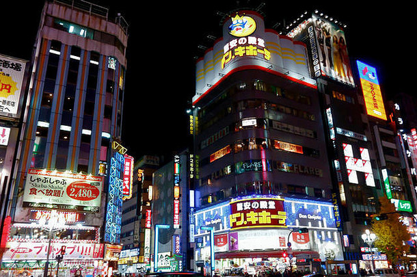 东京晚上视图
