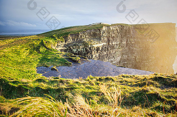 爱尔兰风景。海岸线大西洋岩石海岸<strong>风光</strong>。爱尔兰科克郡，<strong>欧洲</strong>