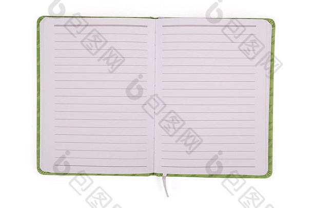 白色背景上隔离的绿色开放笔记本，带有柔和阴影（剪辑路径）