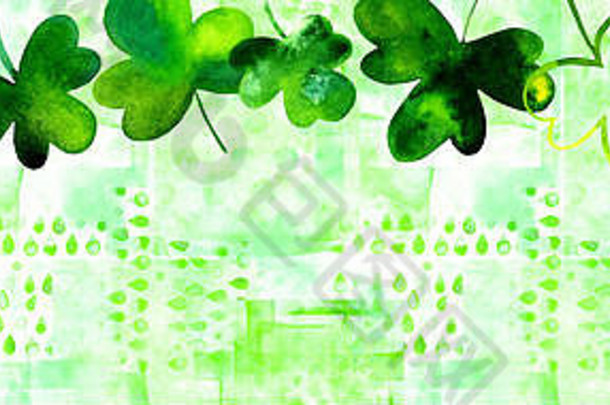 在绿色背景上，用手绘水彩画三叶草、爱尔兰三叶草和复印空间制作的横幅