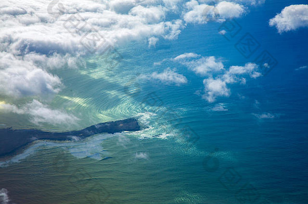 自然天空云海表面背景低飞行飞机彩虹效果水蓬达婷婷Fuerteventura云