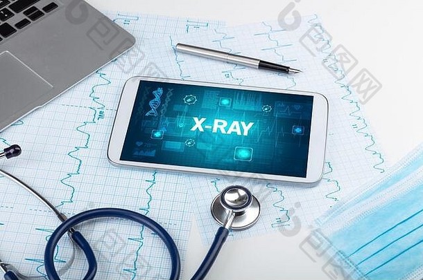 平板电脑医疗的东西x射线登记预防概念