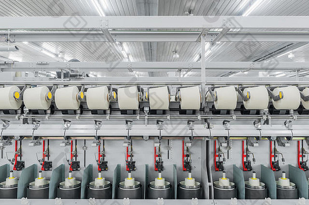 机械设备车间生产线程前面视图室内工业纺织工厂