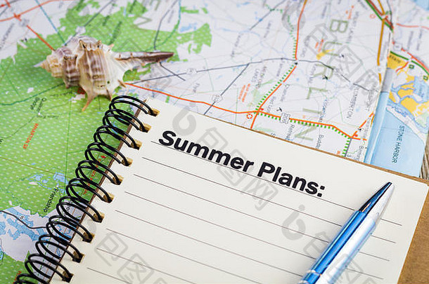 夏天海滩袋野餐野营包装旅行行程列表概念笔记本木董事会