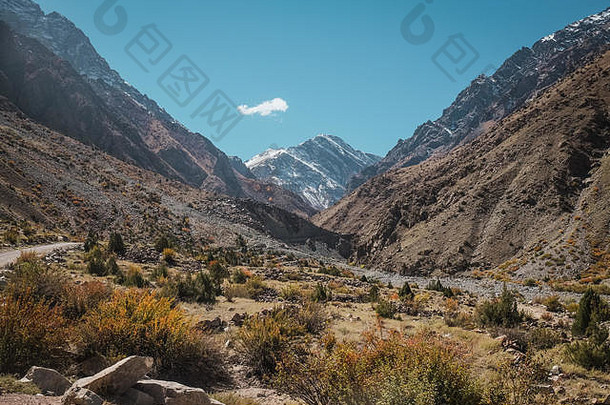 斯卡杜喀喇昆仑山脉荒野地区的自然景观。吉尔吉特·巴尔的斯坦，巴基斯坦。