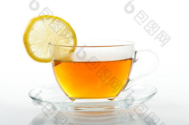 一杯红<strong>茶</strong>，柠檬片放在白<strong>茶</strong>上