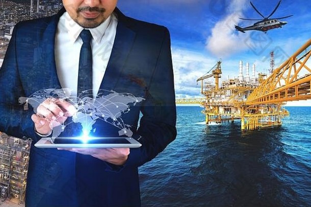 钻机和炼油工业4.0的双重曝光-商人在石油和天然气炼油厂工作-和石油再利用技术图标