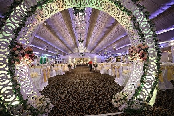 婚礼事件装饰花设置