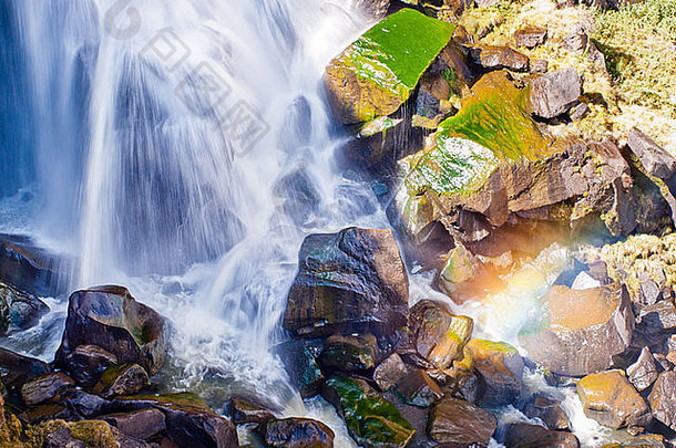 科罗拉多州北清溪瀑布的秋天。