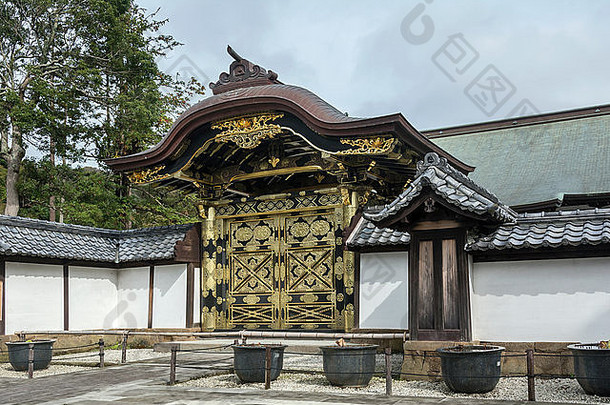 华丽的门墙健长寺Zen修道院镰仓日本
