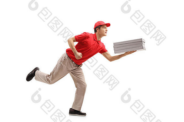 一个十几岁的比萨饼送货男孩在白色背景上孤立地奔跑的全长侧面照片