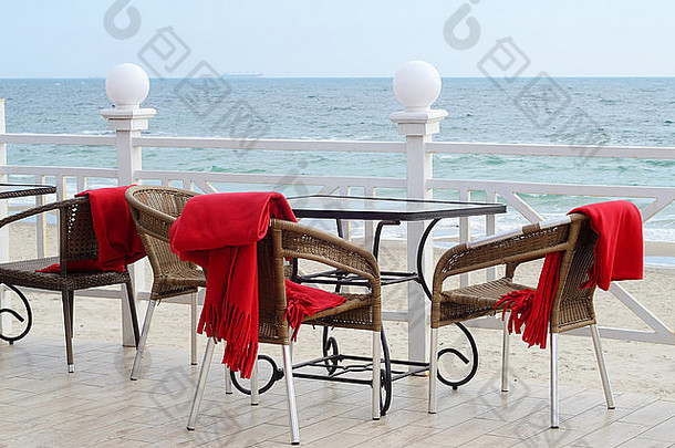 空表酒店restaraunt红色的胡岛黑色的海海岸敖德萨在户外