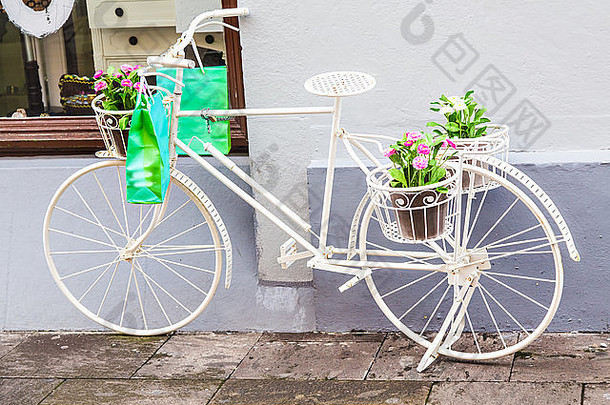 花店前的自行车装饰