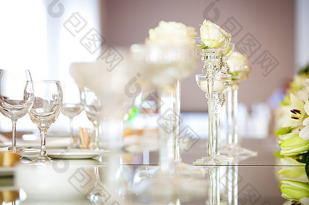 桌上婚礼装饰的细节