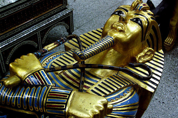 商店科普特语的社区开罗销售家具建模古老的埃及工件木乃伊情况下图坦卡蒙