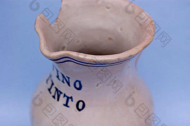 古董西班牙语锡上釉酒壶