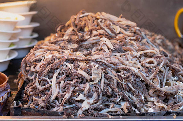 异国情调的食物当地的食物wangfujin路炸蝎子王府井晚上市场北京中国
