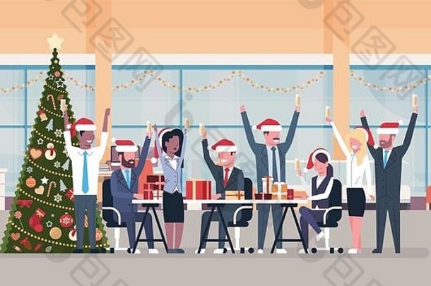 商务团队在现代办公楼举手装饰杉树，新年快乐，圣诞快乐，庆祝理念平横