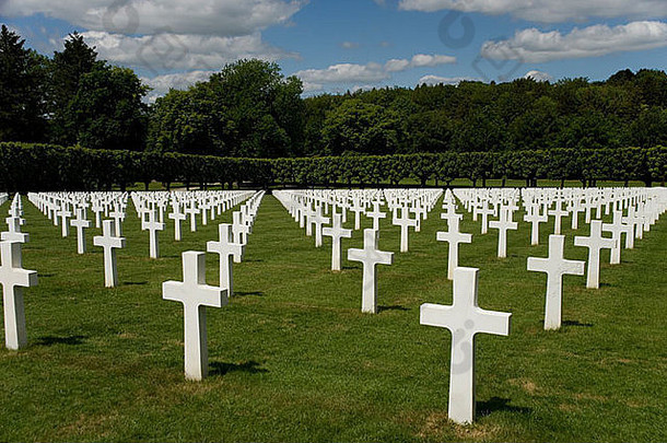 位于法国罗马涅的美国默兹·阿贡一战墓地