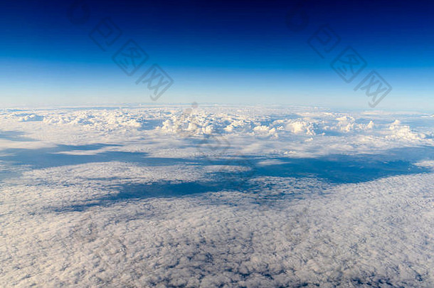 空中视图地球地球脚高度