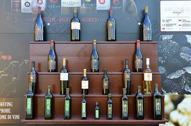 显示区域溢价质量葡萄酒橄榄石油克罗地亚伊斯特里亚县motovun蒙托纳伊斯特里亚克罗地亚欧洲