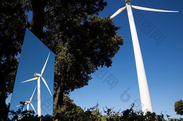 发电用风车，萨拉戈萨省，阿拉贡，西班牙。