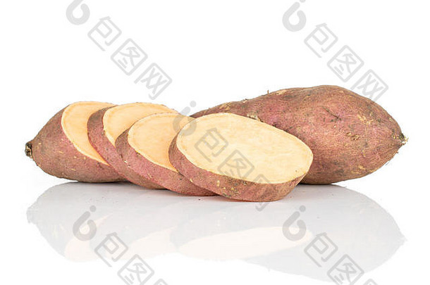 集团片新鲜的棕色（的）甜蜜的土豆孤立的白色背景