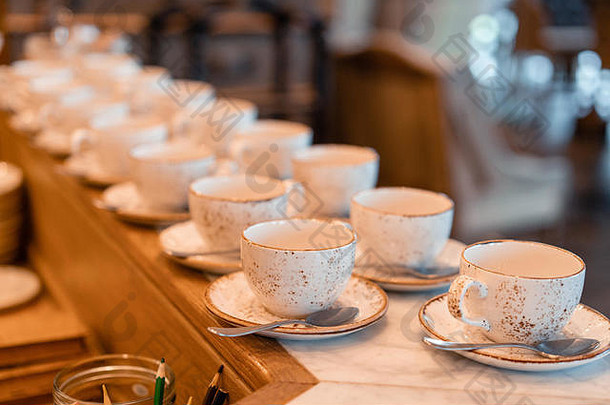 集团空杯行白色杯咖啡早餐研讨会事件设计古董复古的风格
