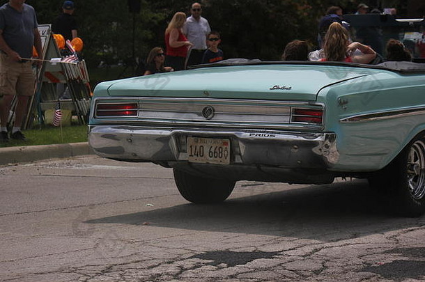 20世纪60年代薄荷绿别克云雀敞篷轿车肌肉车后部薄荷状态。