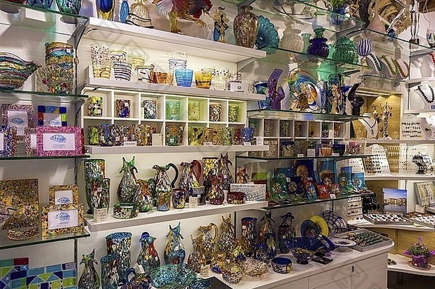 慕拉诺岛玻璃艺术作品显示商店岛慕拉诺岛威尼斯