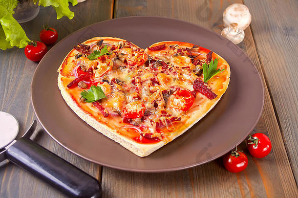 情人节心形披萨