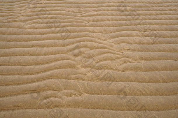低<strong>潮</strong>时瓦登海的<strong>潮</strong>滩。沙子里形成了自然的图案。联合<strong>国</strong>教科文组织世界遗产，北海，欧洲。