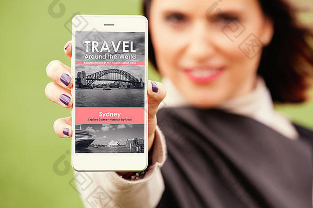 女人显示移动电话旅行新闻网站屏幕
