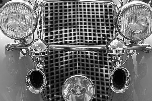 完美维护的黑白复古经典汽车细节