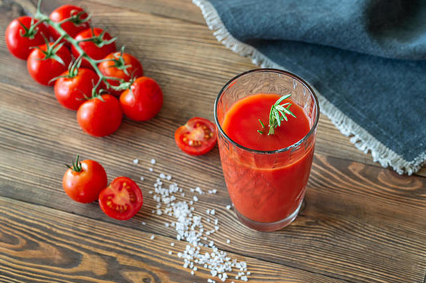 玻璃番茄汁樱桃西红柿