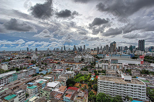 阴天，城市蔓延|曼谷