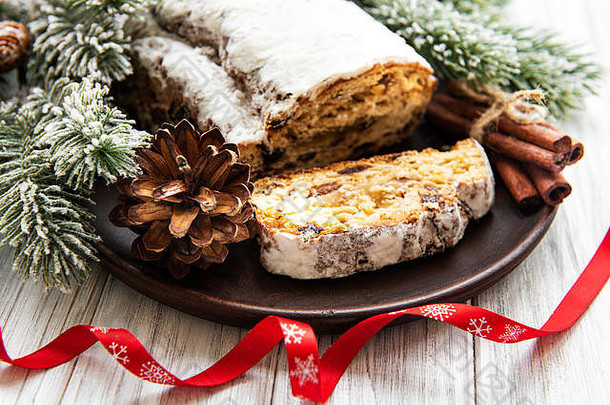 圣诞节位于巴特木背景传统的圣诞节节日糕点甜点位于巴特圣诞节
