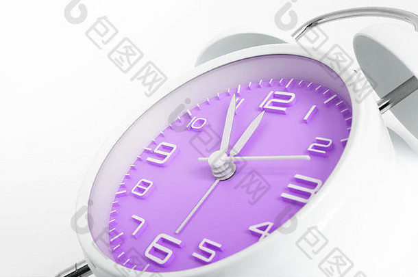 桌面闹钟，时间为5到12点，紫色钟面，上午11点55分，下午11点55分，白色背景