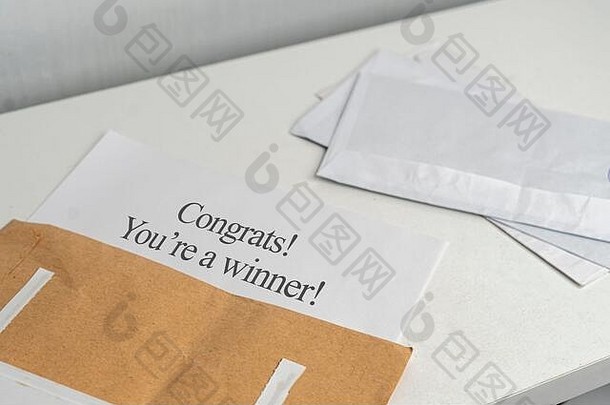 打开信封纸内部文本赢家祝贺你彩票成功