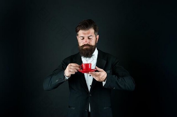 咖啡需要水平有胡子的男人。喝咖啡早....商人享受咖啡香气热喝早餐茶早....咖啡放松情绪
