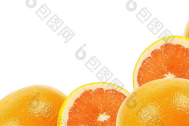白葡萄酒上的柑橘类水果