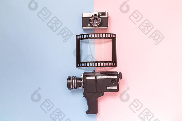 复古的古董模拟电影摄像机照片相机图片框架柔和的背景最小的技术有创意的概念
