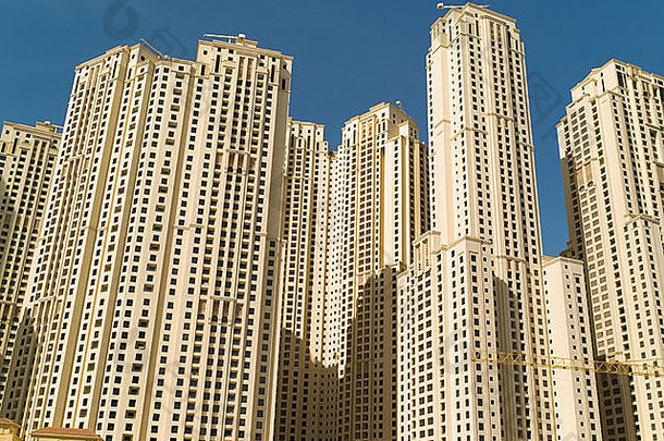 朱美拉海滩residences-modern体系结构迪拜