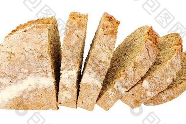 传统的爱尔兰小麦苏打面包条，白色背景