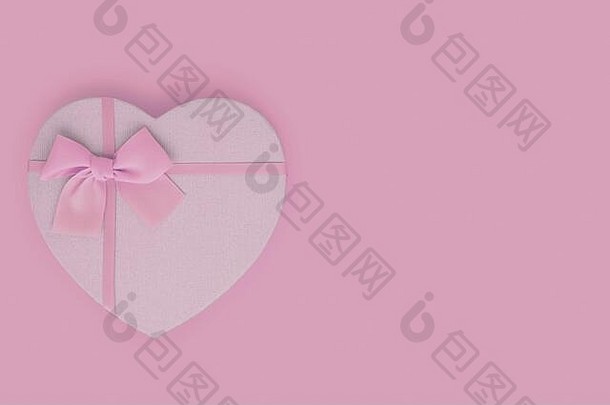 浅粉色心形礼品盒，粉红色背景上有丝带蝴蝶结