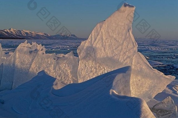 冰块日出霍夫斯戈尔湖蒙古