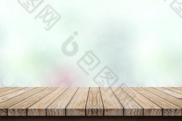 <strong>2019</strong>年<strong>元旦</strong>木号（3d渲染）在模糊抽象绿色bokeh背景的木桌上，模拟横幅空间用于展示或蒙太奇产品