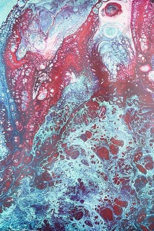 液体水彩和<strong>水墨</strong>抽象彩画。湿喘气插图、抽象背景和壁纸。红色、粉色和<strong>蓝色</strong>