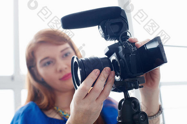 女人记录视频博客视频博客数码单反相机相机