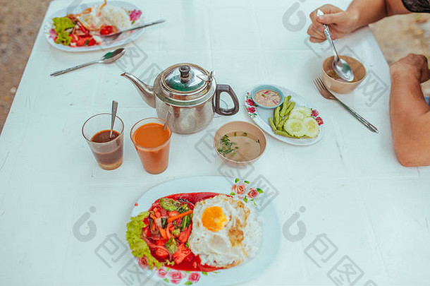 煎蛋卷蔬菜泰国茶汤表格
